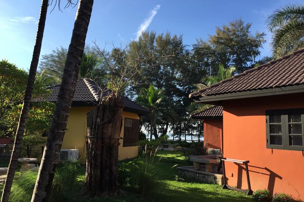 Bayview Resort Rayong photo 3