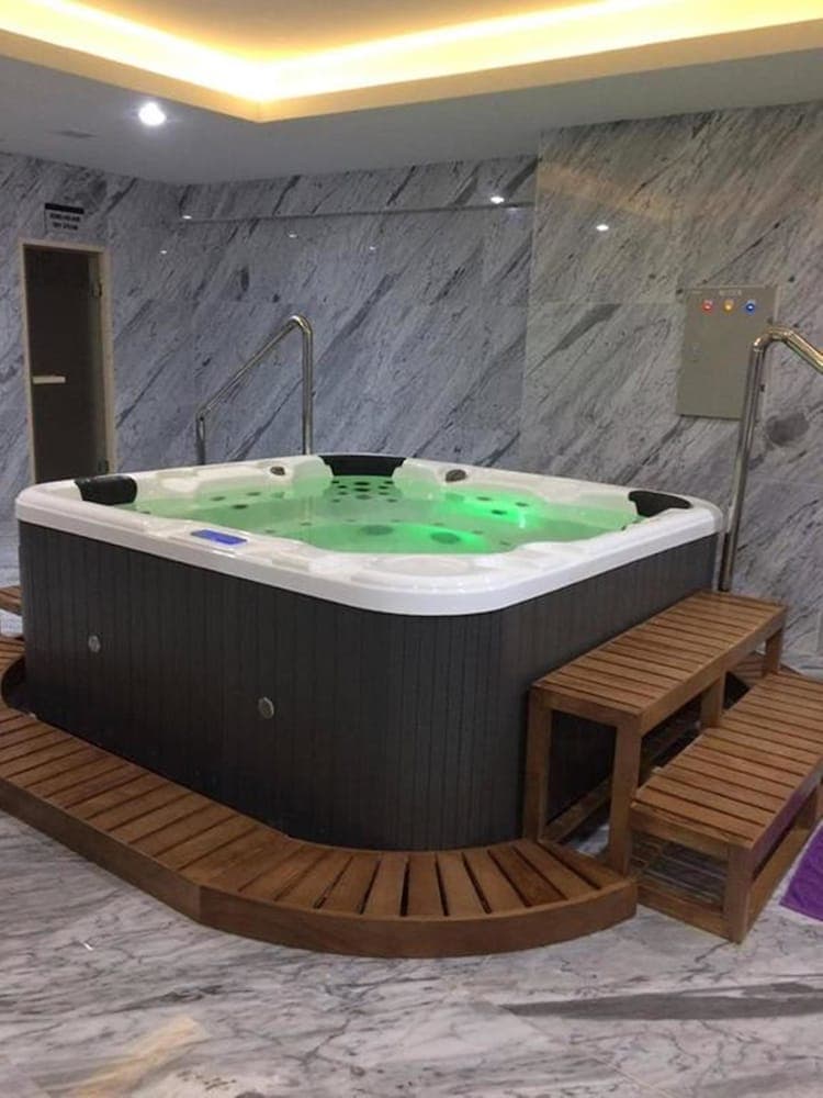 Le Indochina Hotel & Spa photo 2