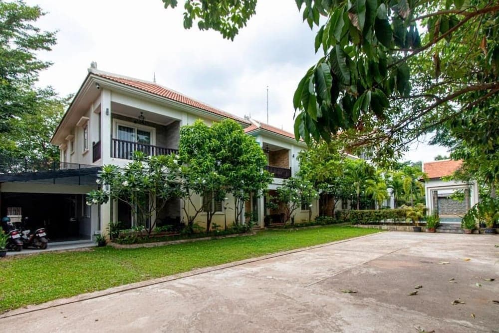 Elegant Escape Residence photo 7