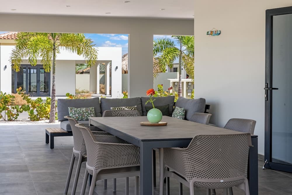 Villa Amber with pool at mambo beach photo 3