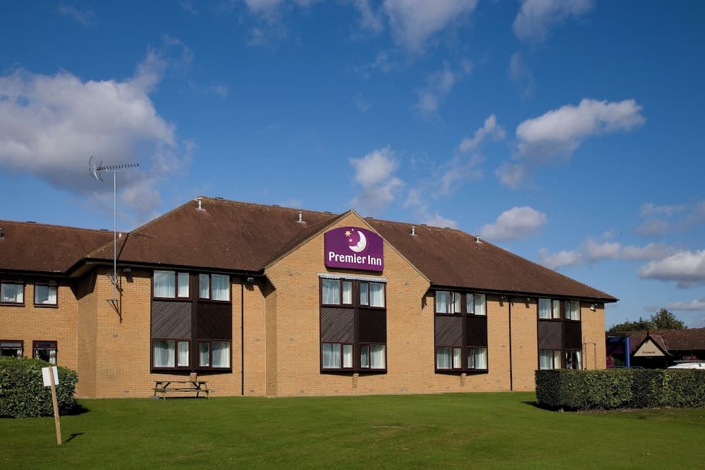 Premier Inn Northampton West - Harpole