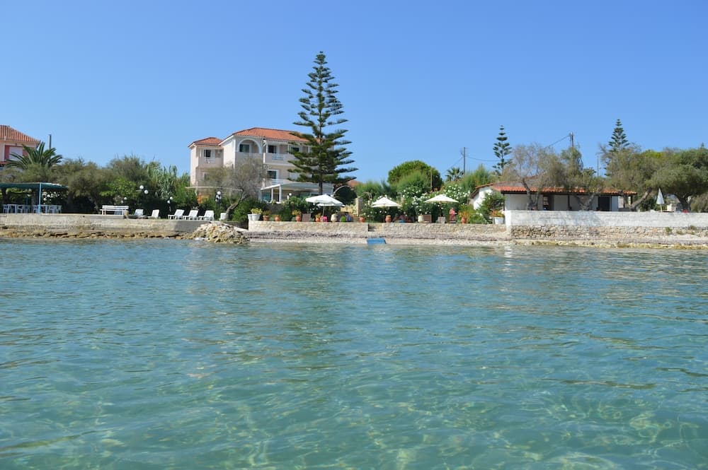 Stefania Apartments photo 9