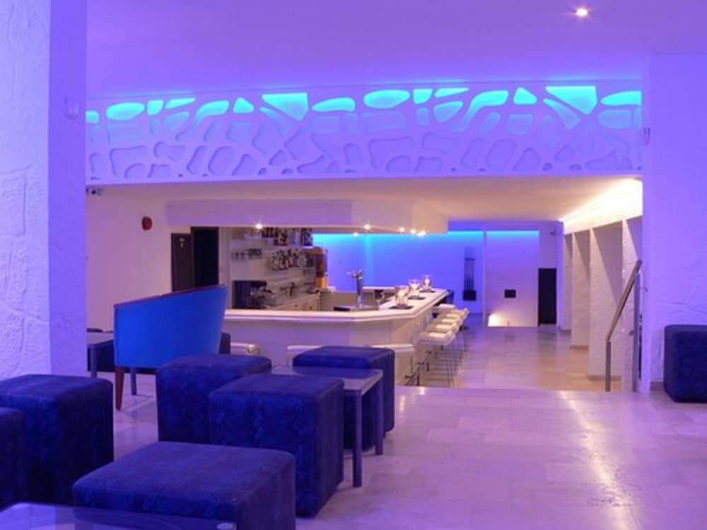 Hotel Navia Santa Ponsa photo 4