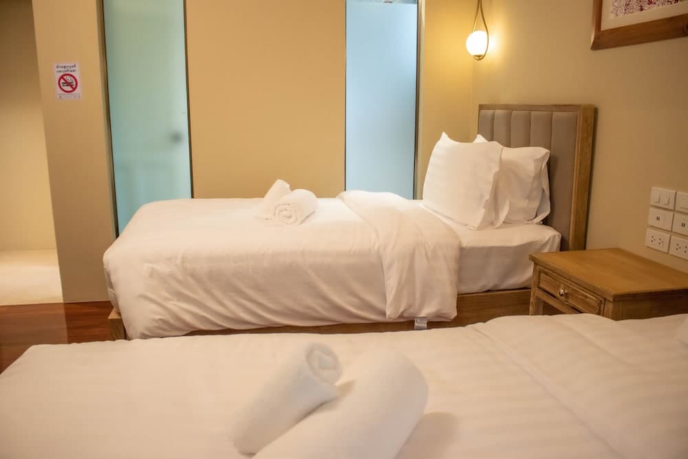 Siri Ratchadamnoen Bangkok Hotel photo 7