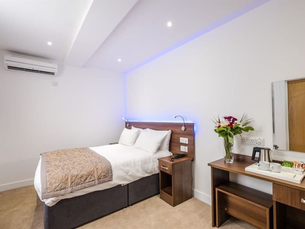 Signature Hotel London photo 6