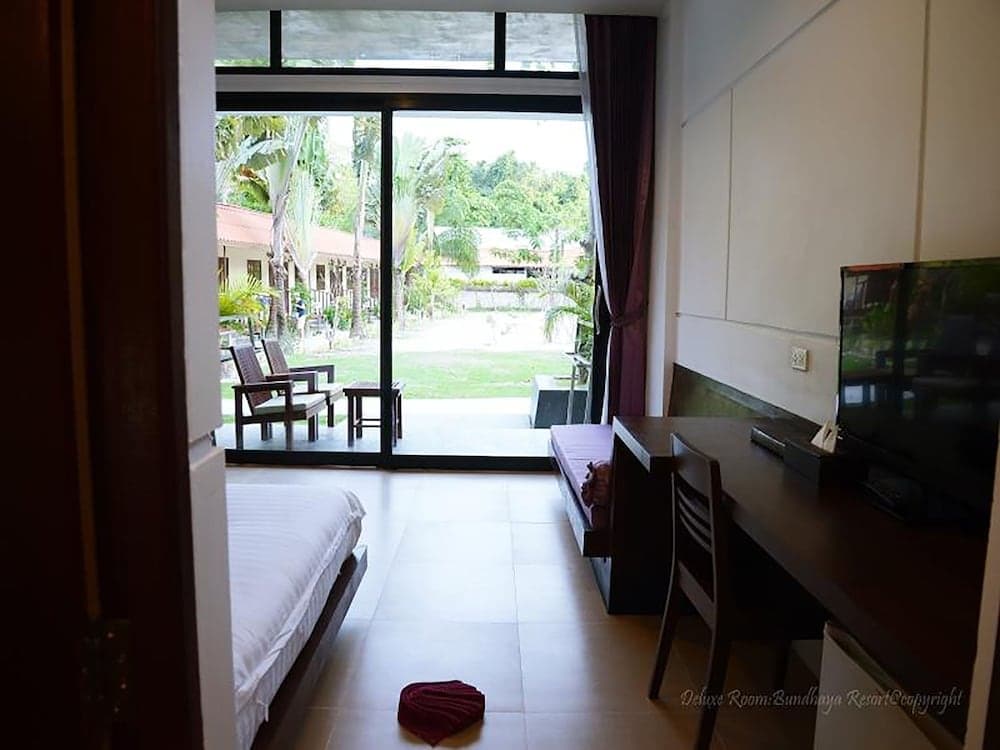Bundhaya Resort Koh Lipe photo 7