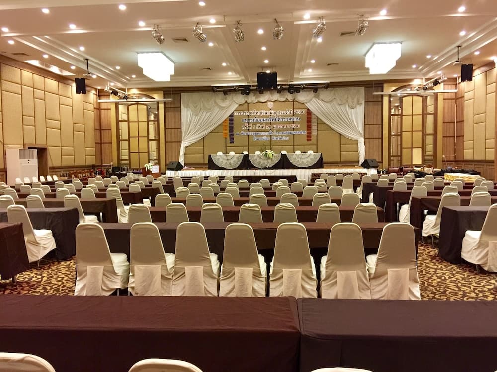 meeting & event spaces