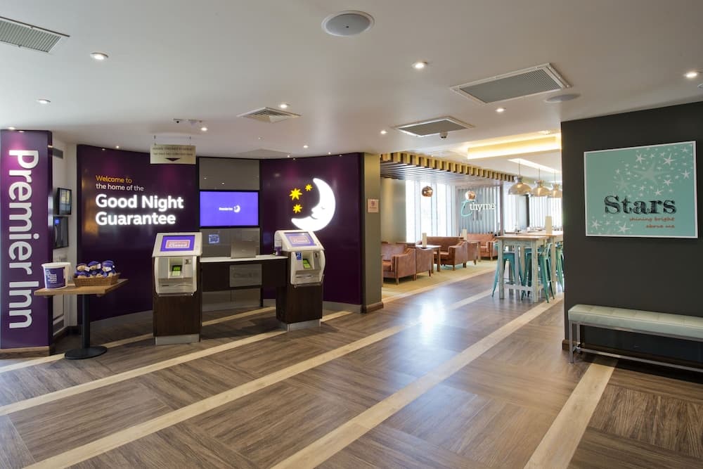 Premier Inn Bedford Town Centre photo 9
