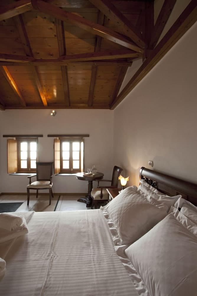 Likinia Hotel photo 5