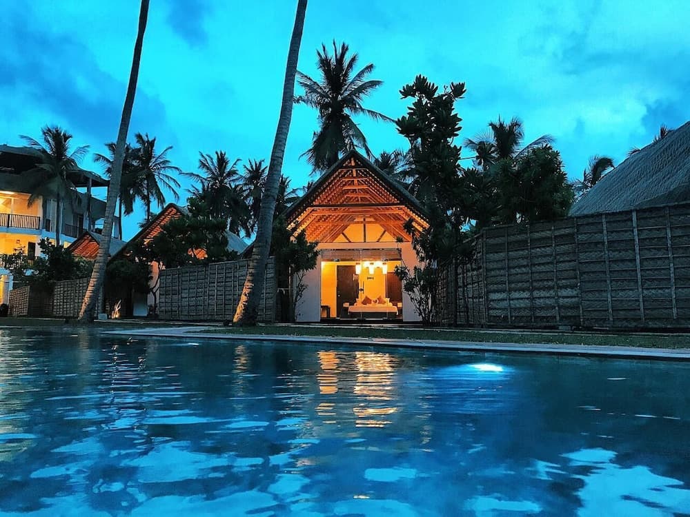 Blue Whale beach boutique Resort photo 8
