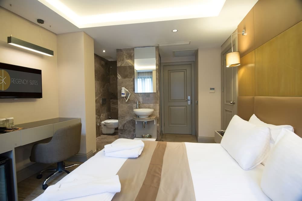 GK Regency Suites photo 6