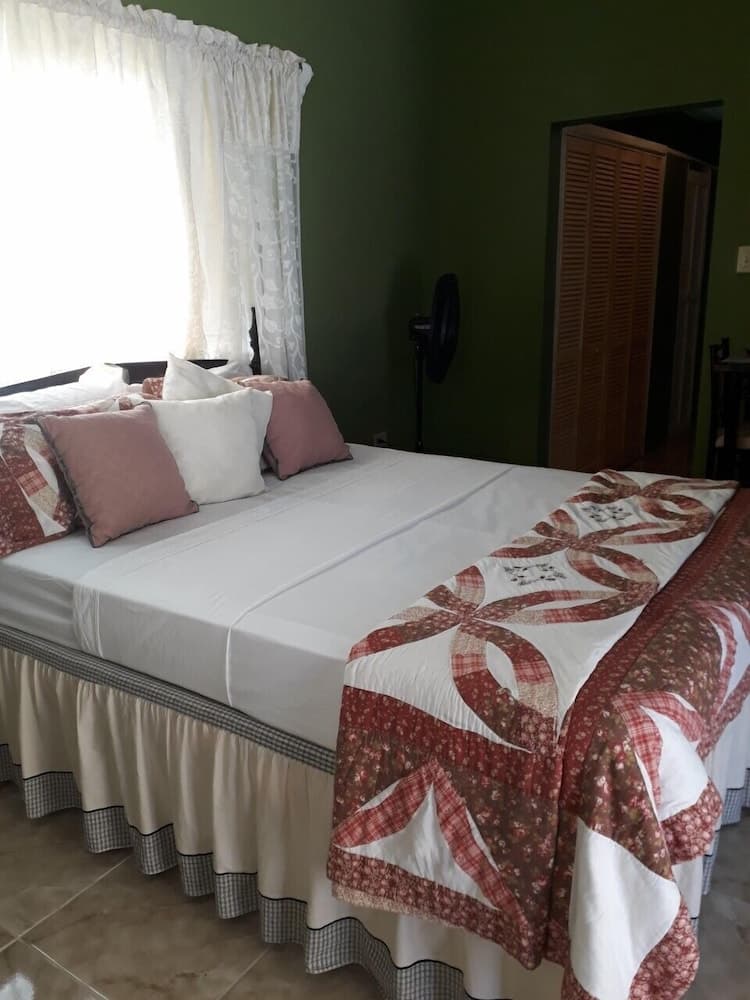 Ochi Cottage photo 5