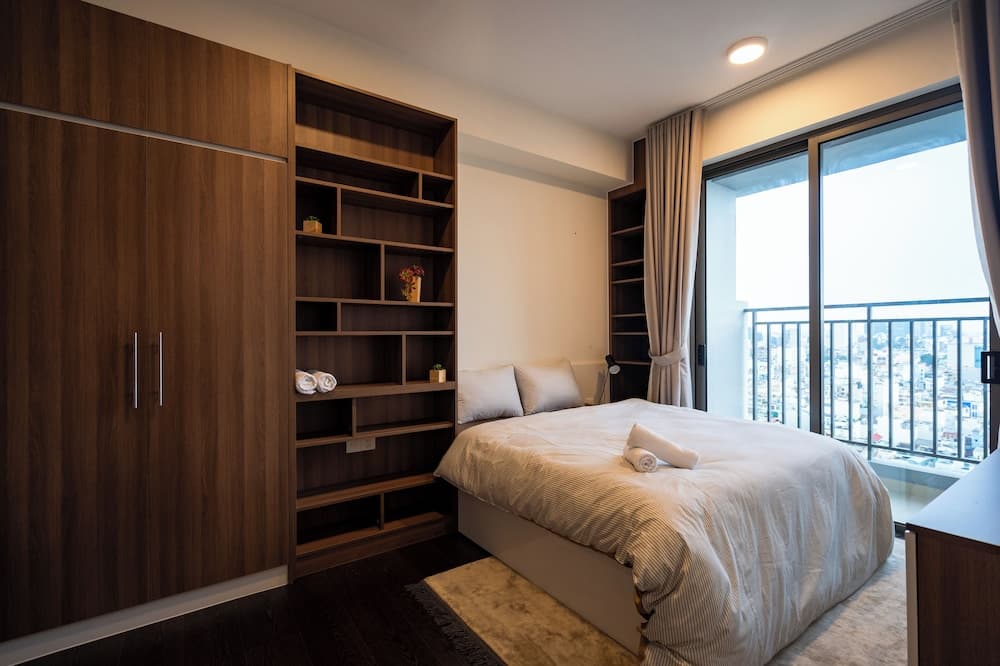 Refined Saigon - Rivergate Apartment photo 5