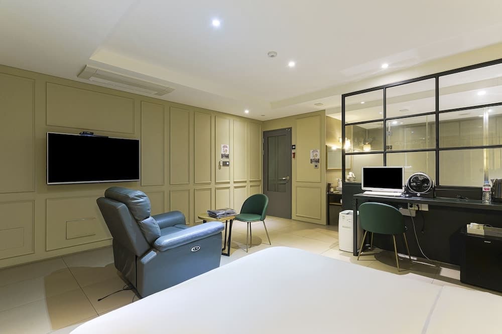 SR Design Hotel photo 8
