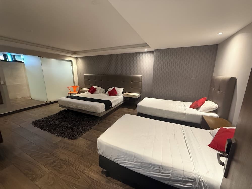 hotel 202