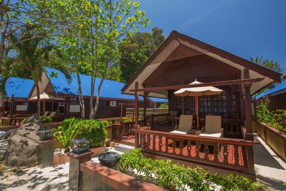 Coral View Island Resort photo 8