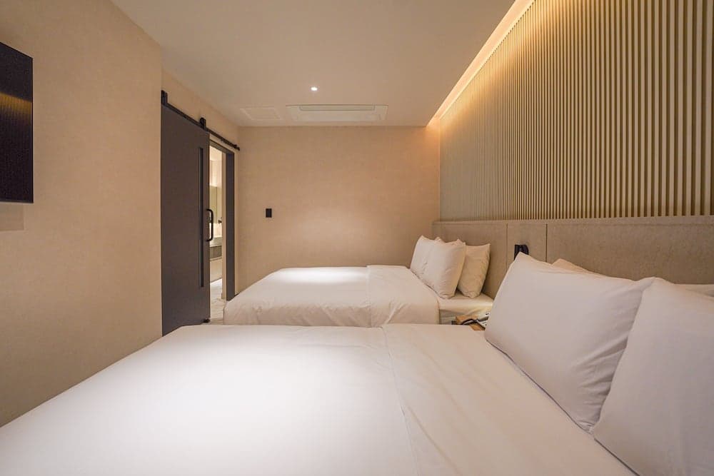 Urban Groove Hotel photo 8