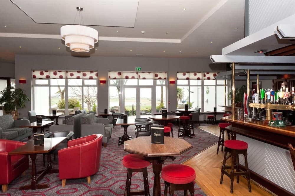 Majestic Hotel photo 7