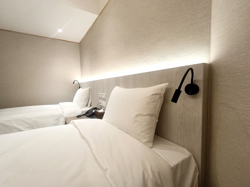 Good Hotel photo 7
