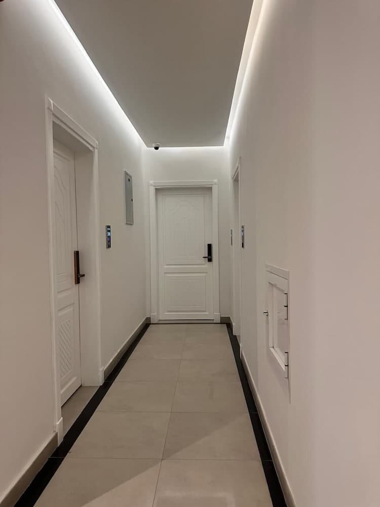 4 Guys Hotels photo 6
