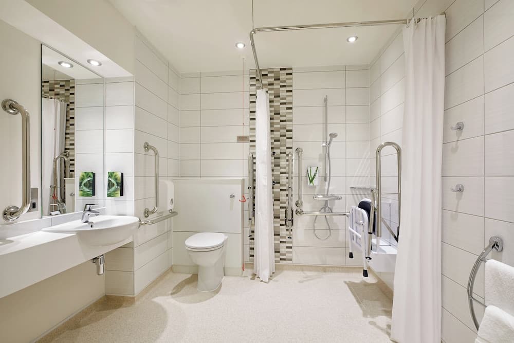 Premier Inn Tiverton photo 9