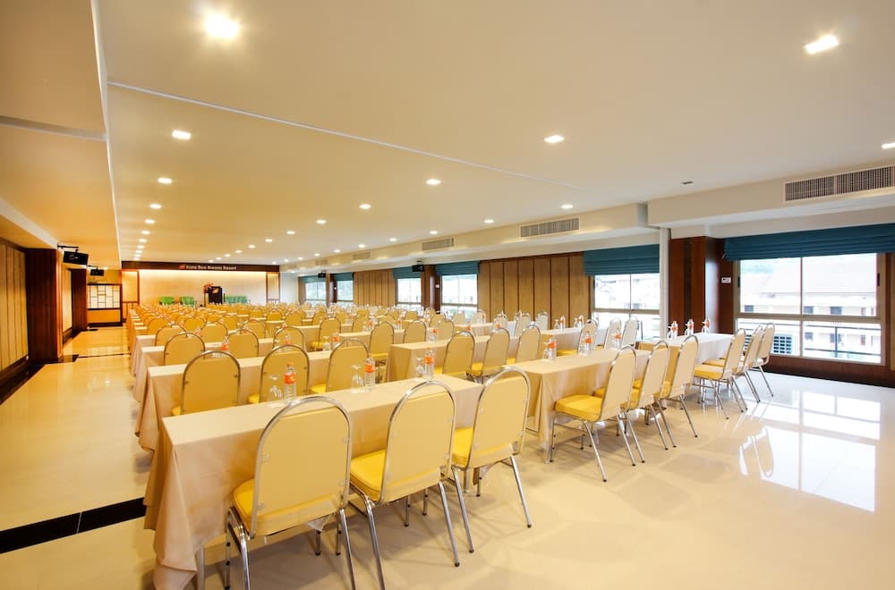 Kata Sea Breeze Resort photo 7