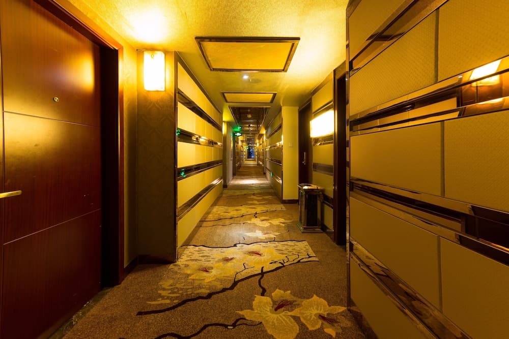 Rong Le Business Hotel photo 5
