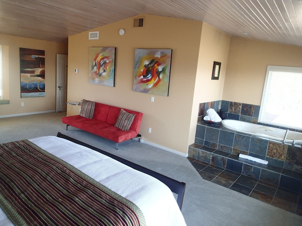 A View of the Lake Bed & Breakfast photo 5