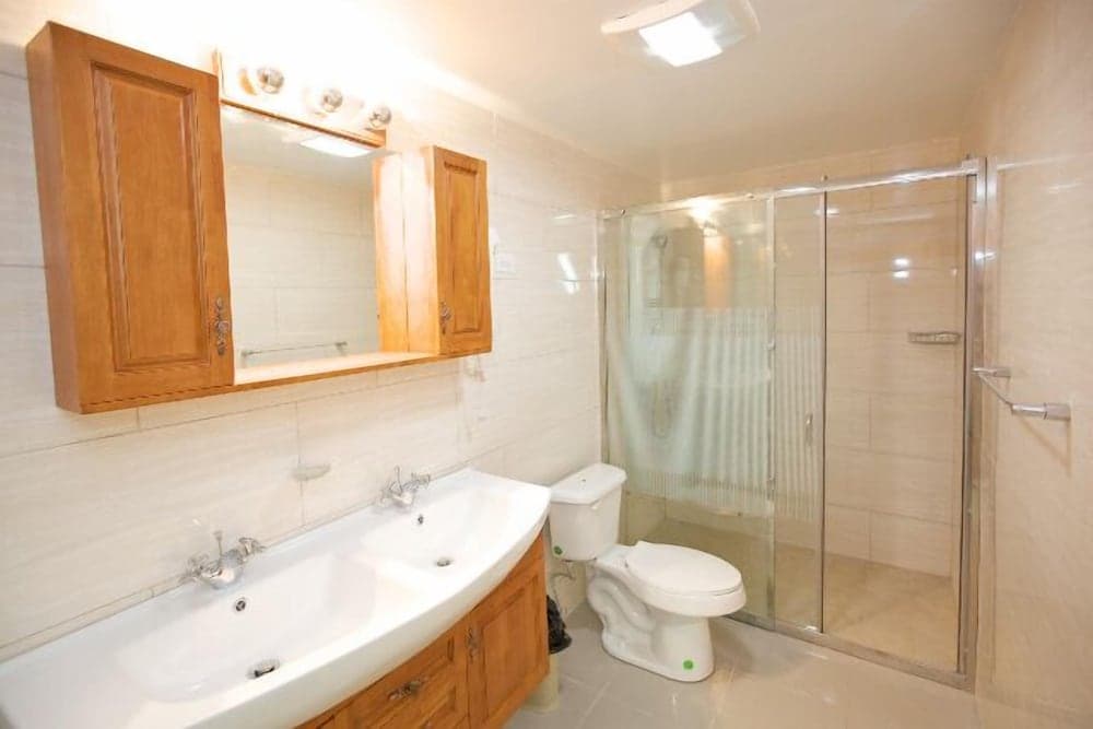 Simpson Bay Suites photo 9