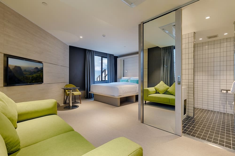 The Upper House Hotel photo 6
