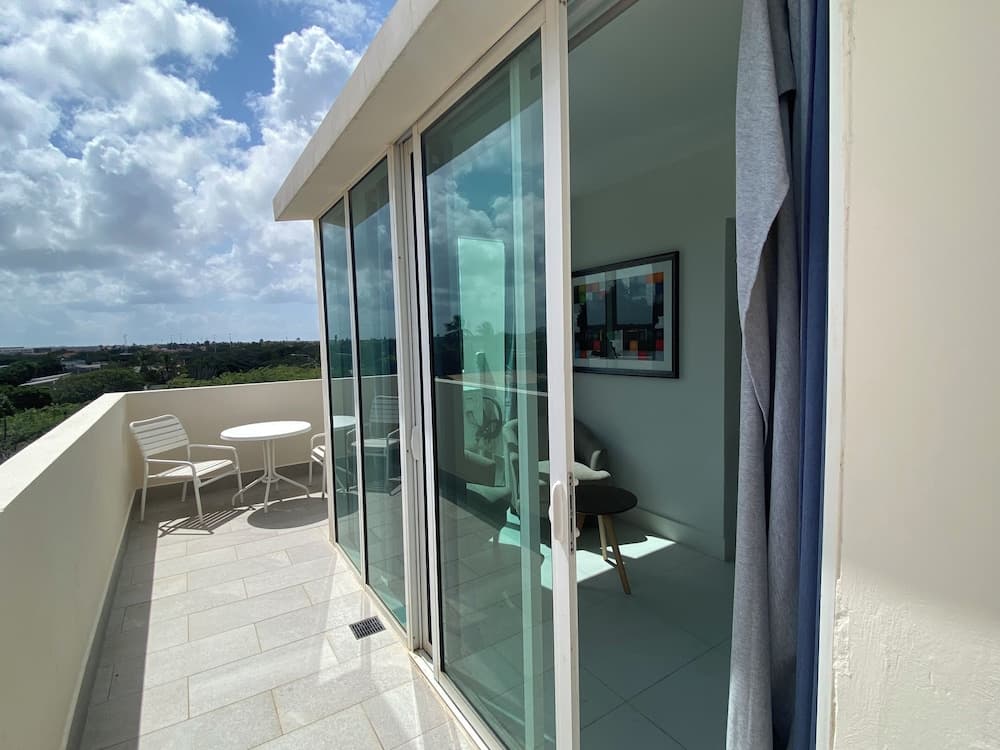 Aruba's Life 300