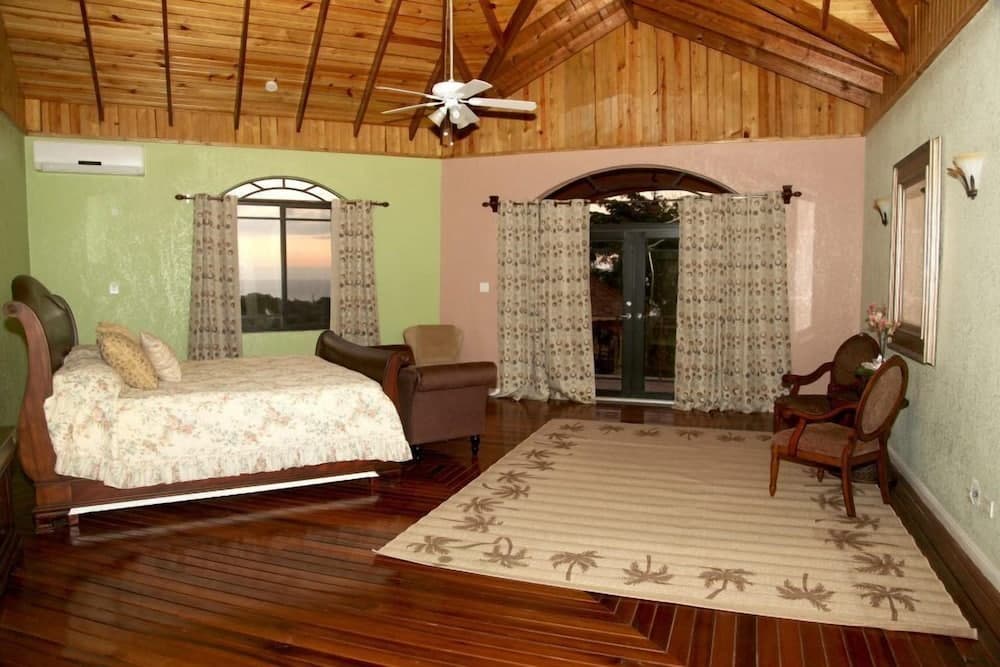 Milbrooks Villa and Retreat photo 5