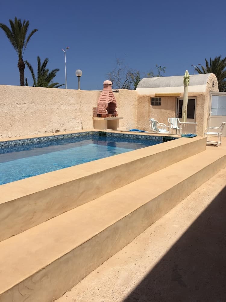 Independent Villa With Private Pool, Covered Parking photo 9