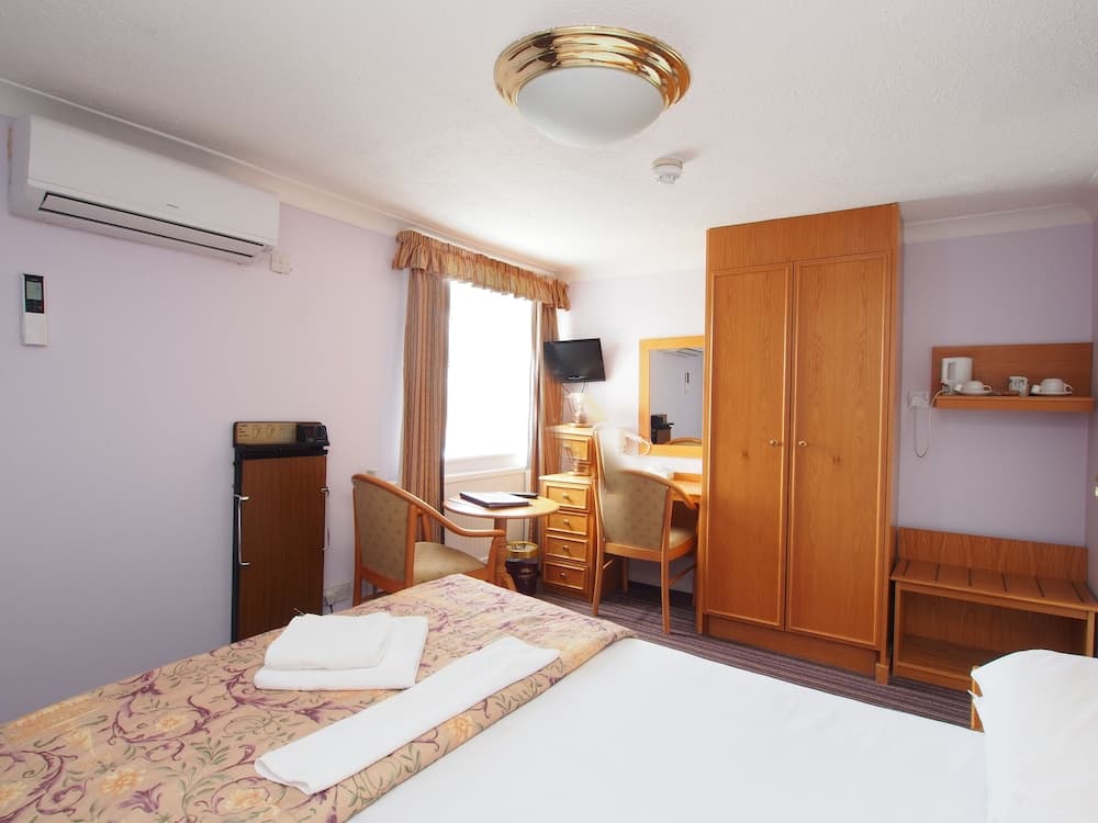 Chatsworth Hotel - Worthing photo 4