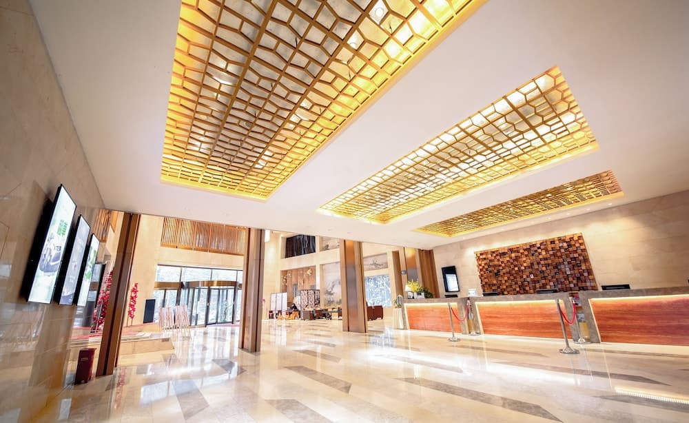 Grandskylight Hotel photo 2