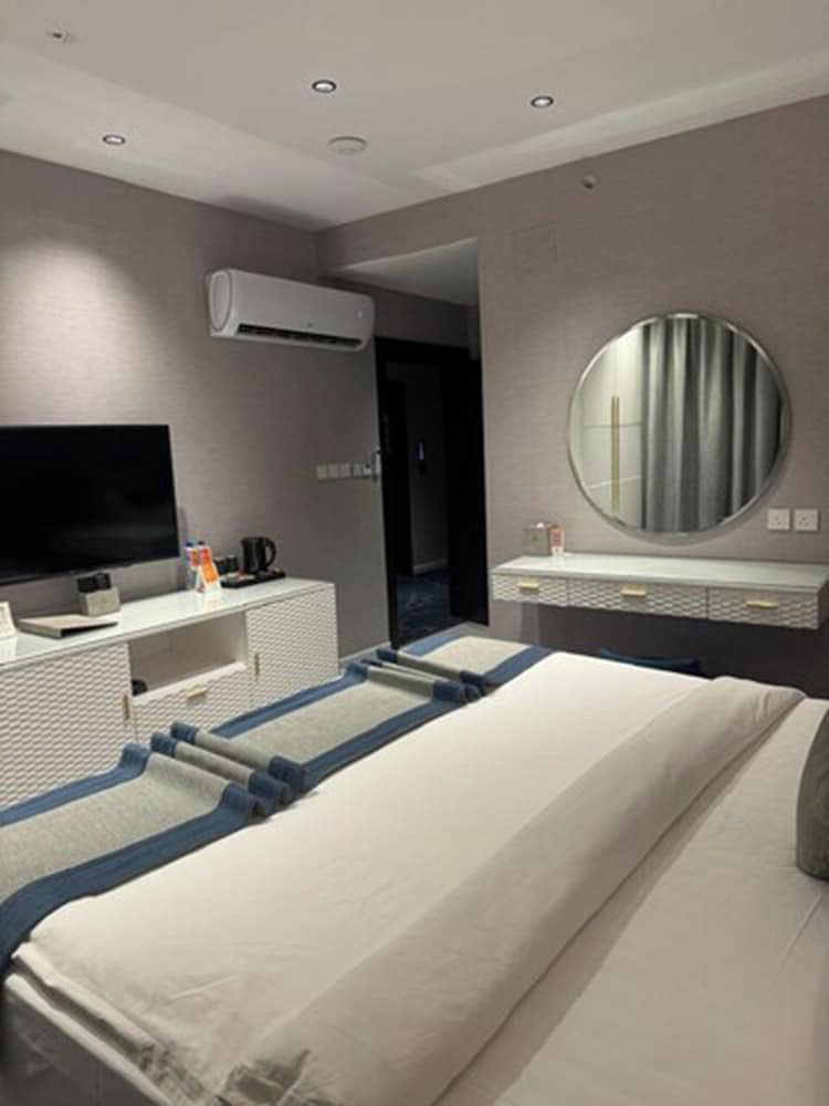 Marvelous Hotel photo 4