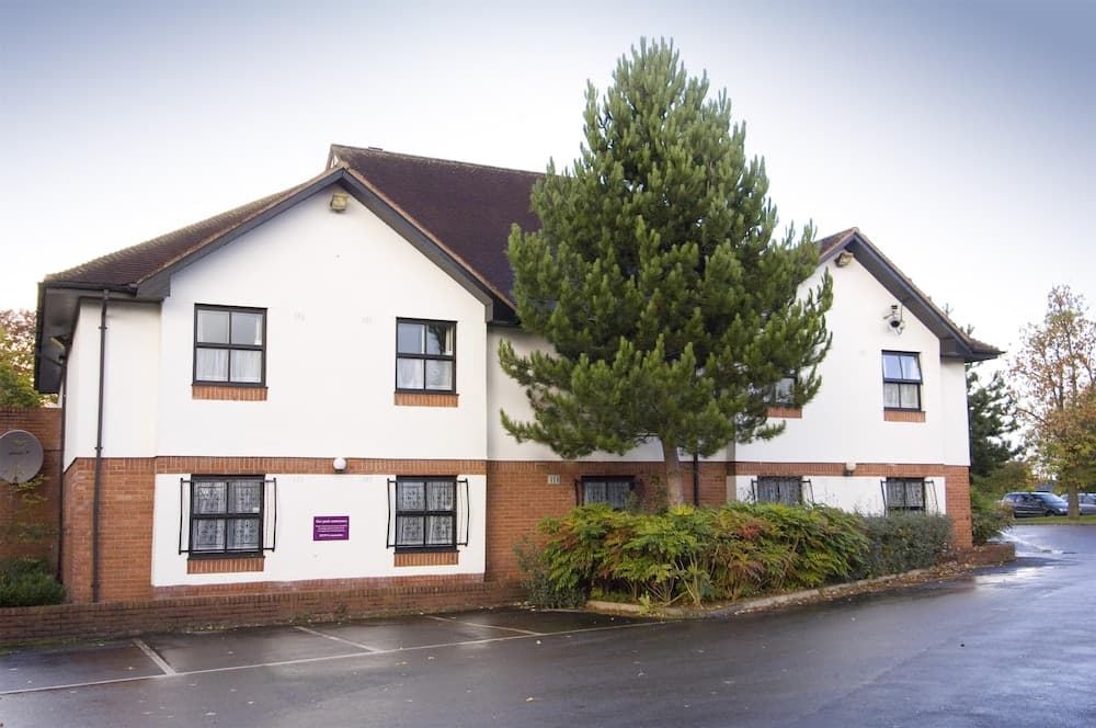 Premier Inn Manchester Airport Heald Green photo 9