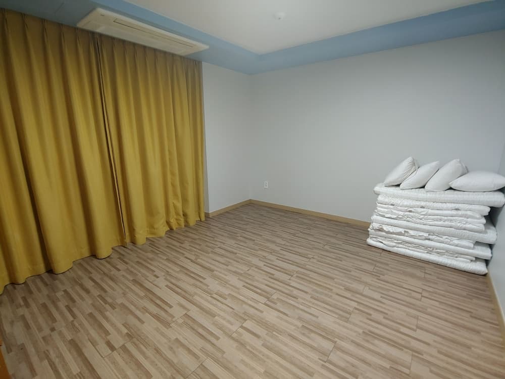 Gallery Hotel BnB photo 8
