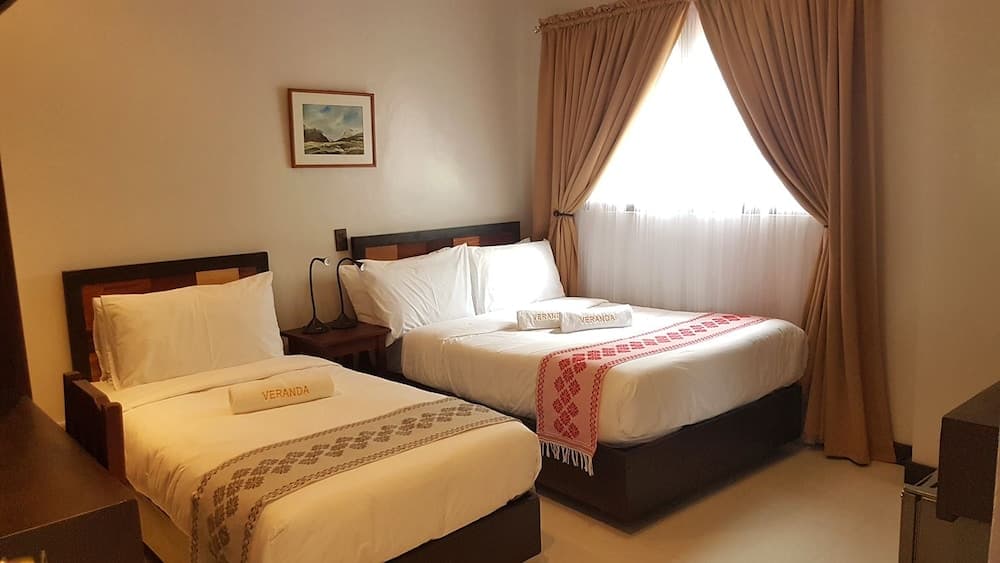 Veranda Suites and Restaurant photo 4
