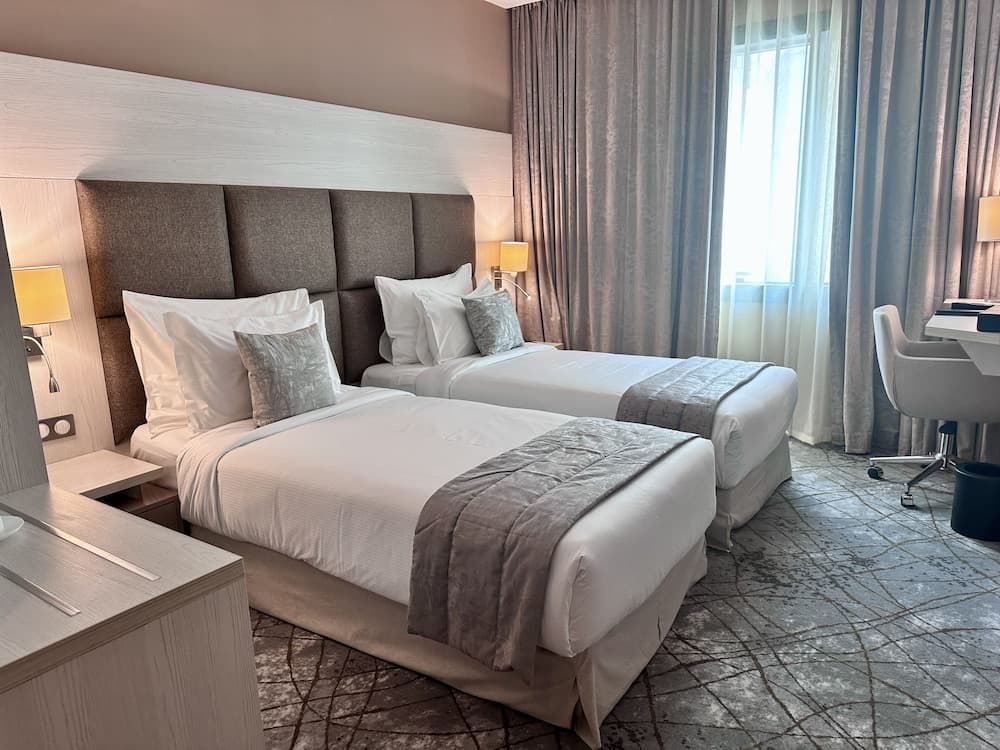 2H Hotel photo 6