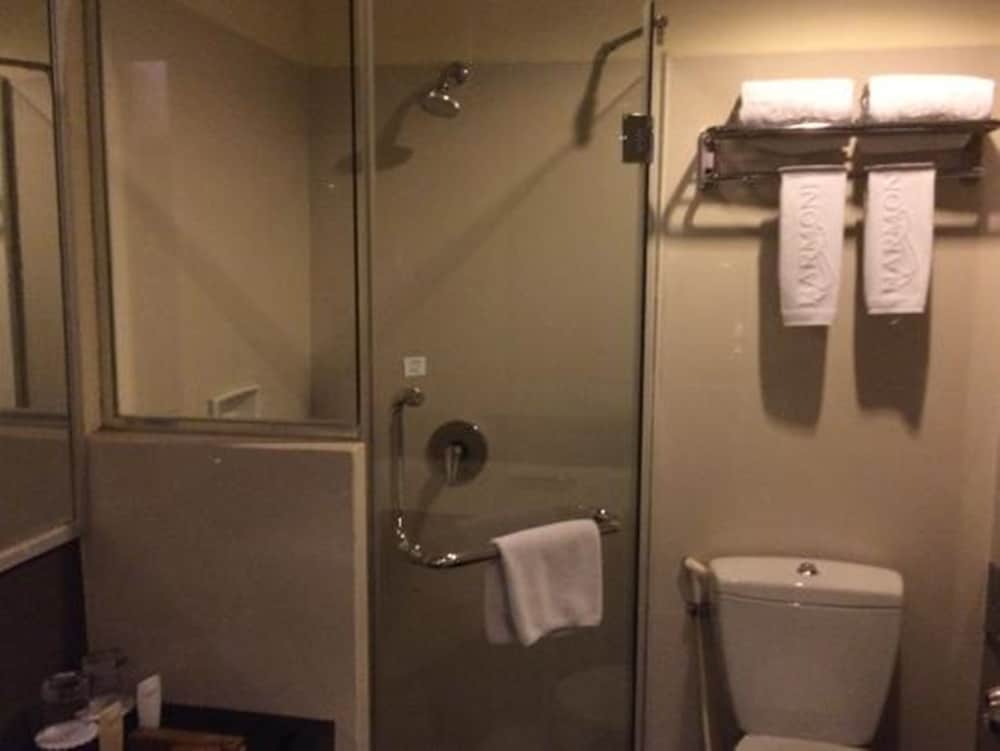 Harmoni One Convention Hotel & Service Apartments photo 5