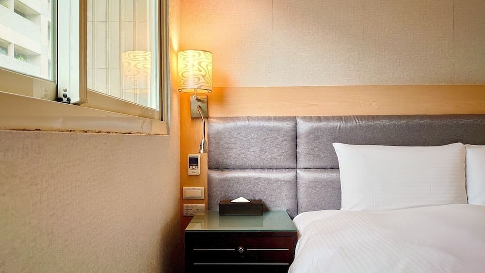 Hub Hotel - Banqiao Station photo 9