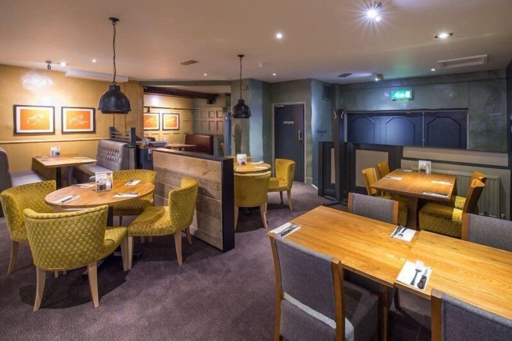 Premier Inn Nuneaton/Coventry photo 8