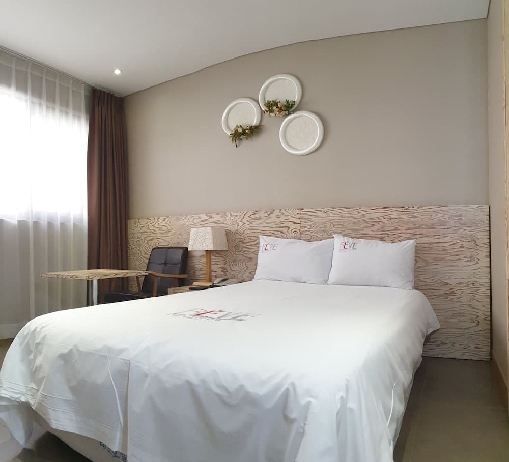 Reve Hotel Jeju photo 2