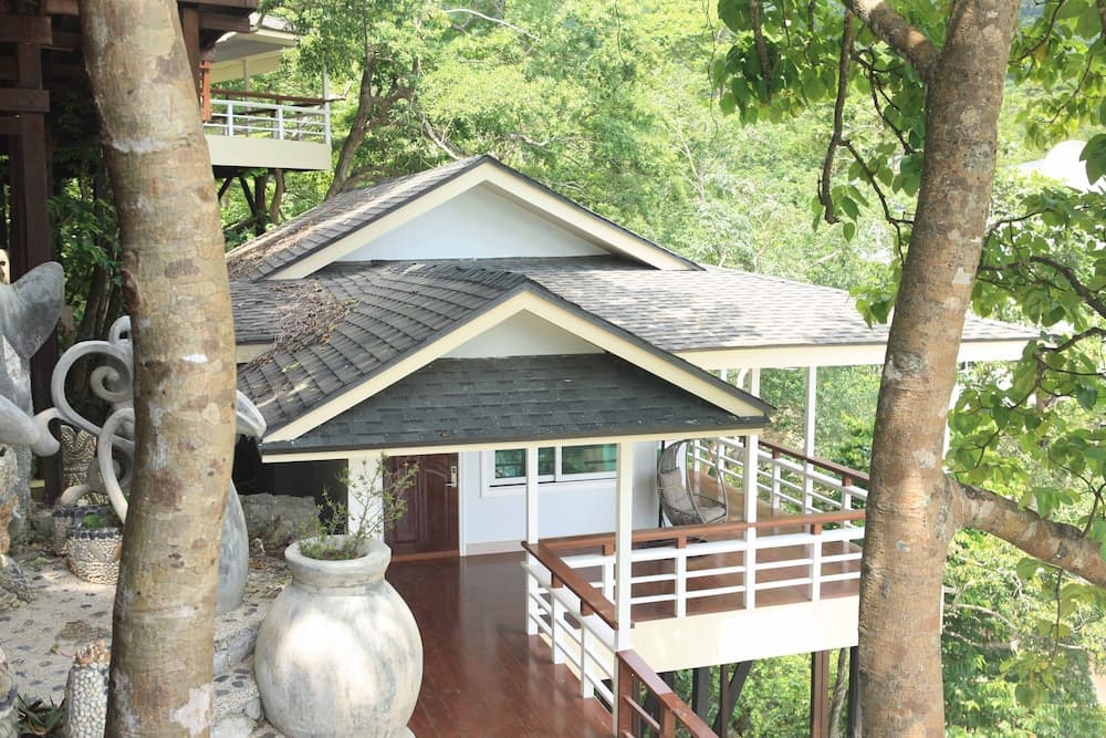 Matinloc Island Resort photo 7
