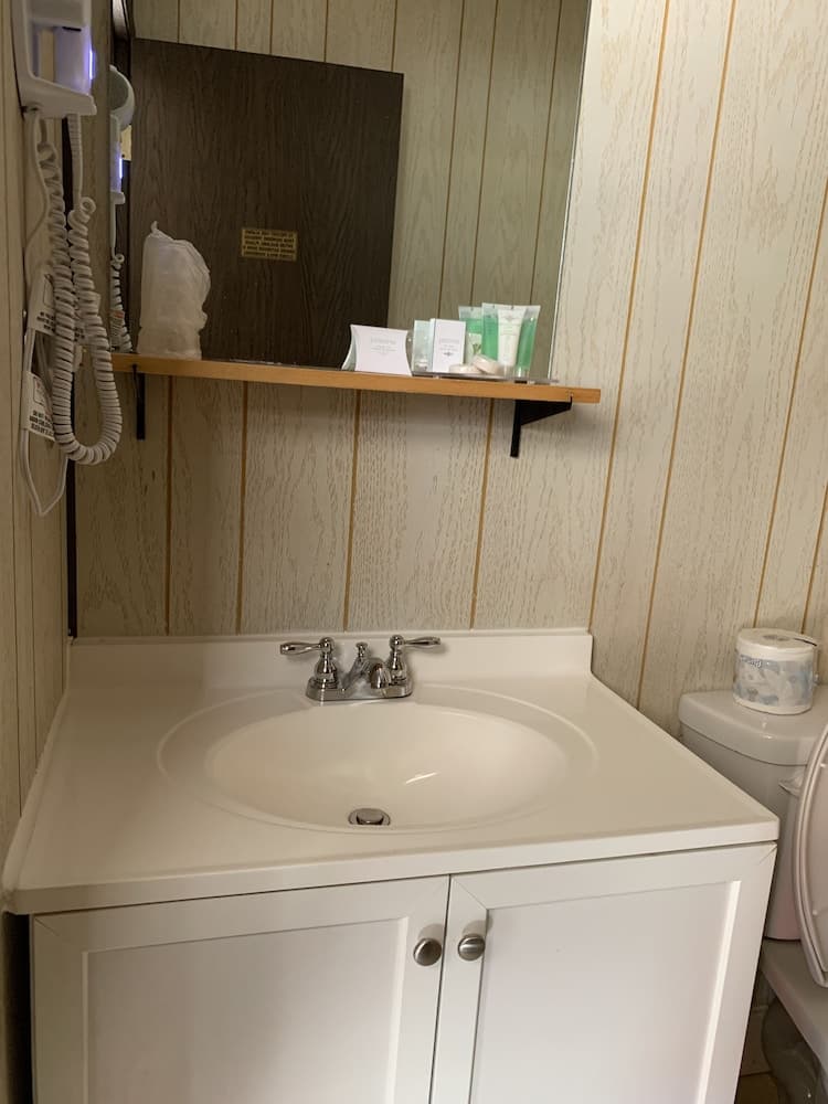 Greenview Motel and RV Park photo 5