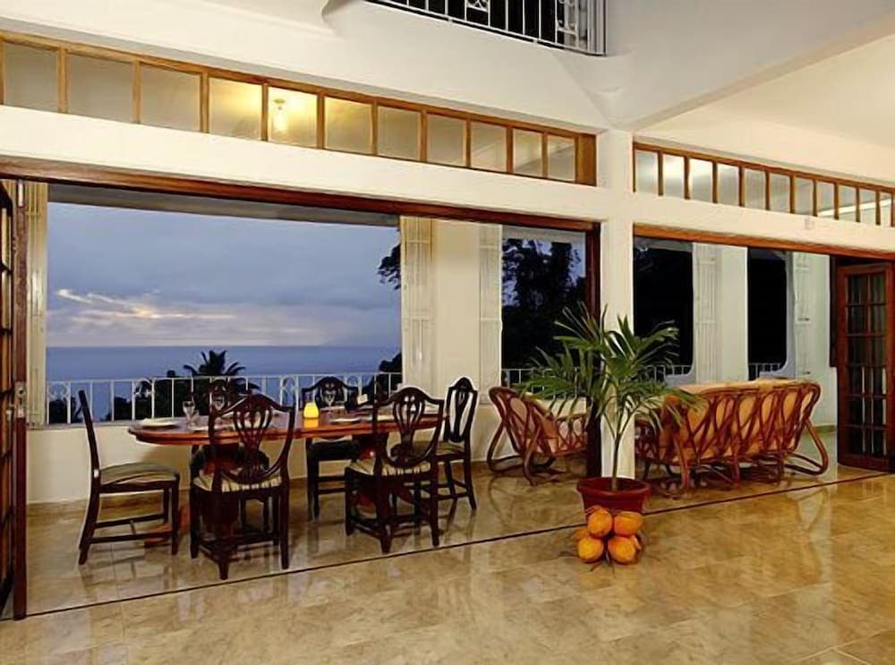 La Residence photo 4