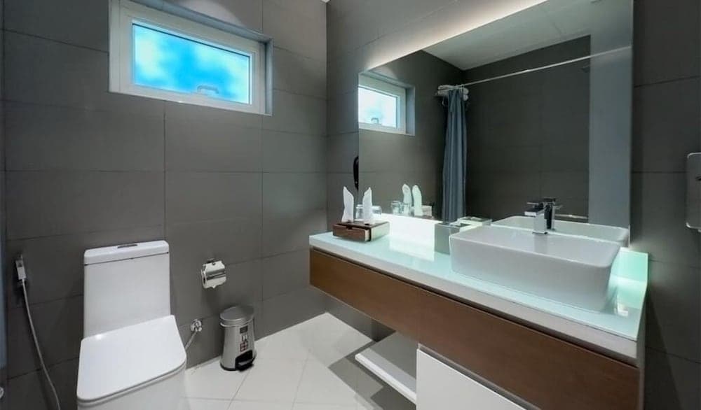 eStay Hotel photo 9