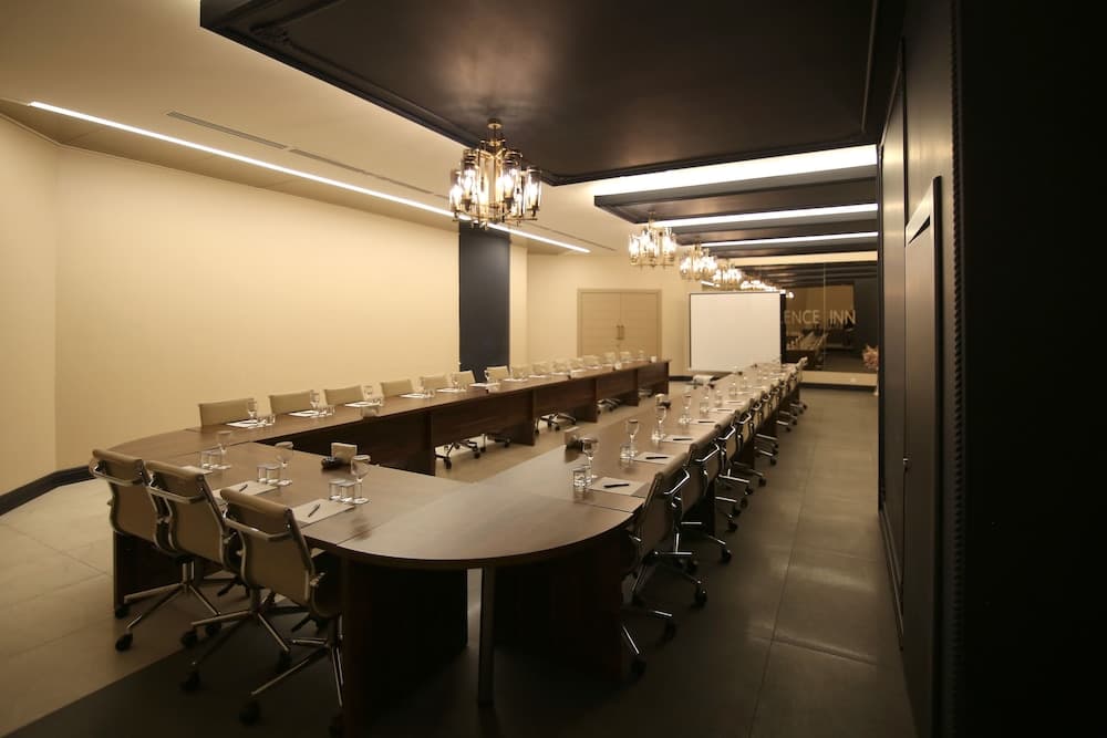 meeting & event spaces