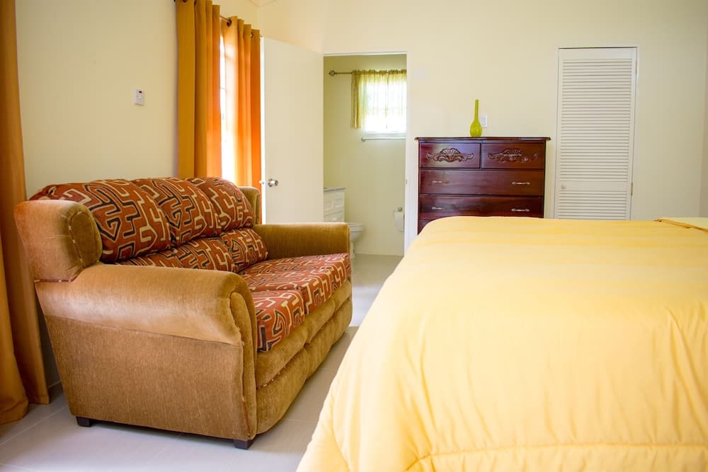 Ocho Rios Getaway Villa at Draxhall photo 7